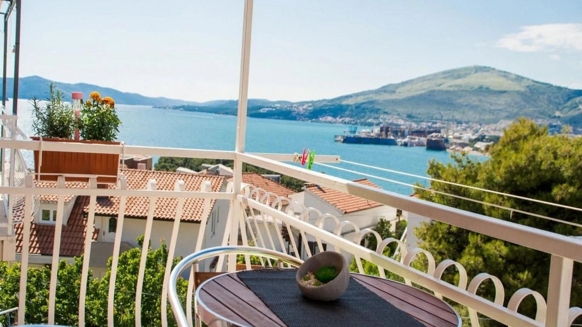 Villa Stil - Studio Apartment With Balcony And Sea View 201 Trogir 0*,  Chorwacja